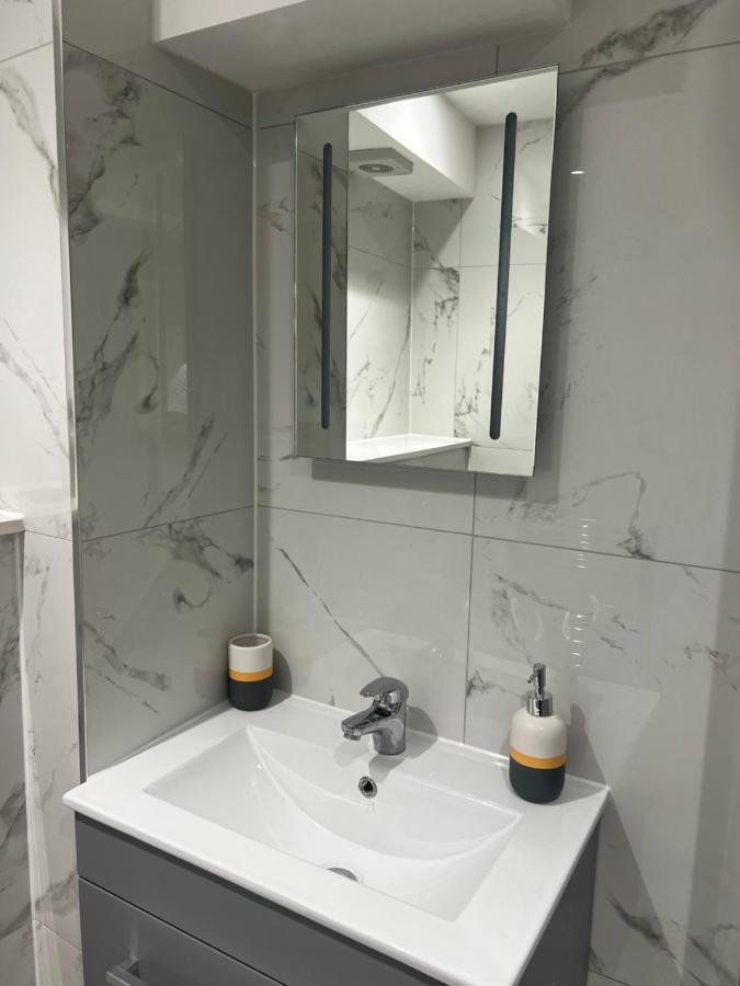 Flat In Londonアパートメント エクステリア 写真